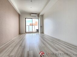 セレニテ東三国ミラク 3階1Kのリビング/ダイニング