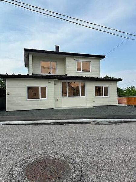 detached 北海道北見市清見町38
地図を見る