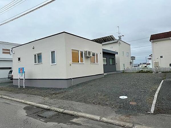 detached 北海道北見市中央三輪３丁目548
地図を見る