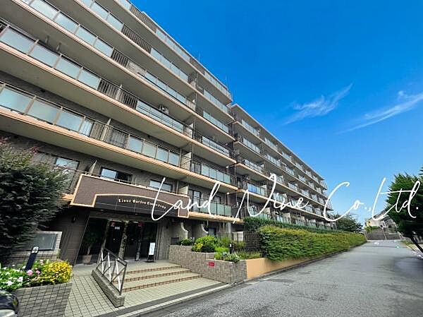 【豊かな緑に恵まれた住環境】 ◆静かで穏やかな時間が流れる「ライオンズガーデン津田沼」。習志野病院が徒歩10分と近く安心です。リフォームのご相談も承ります♪お好みのデザインや理想をお聞かせください。