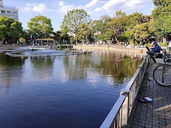 清水池公園 徒歩20分。 1540m