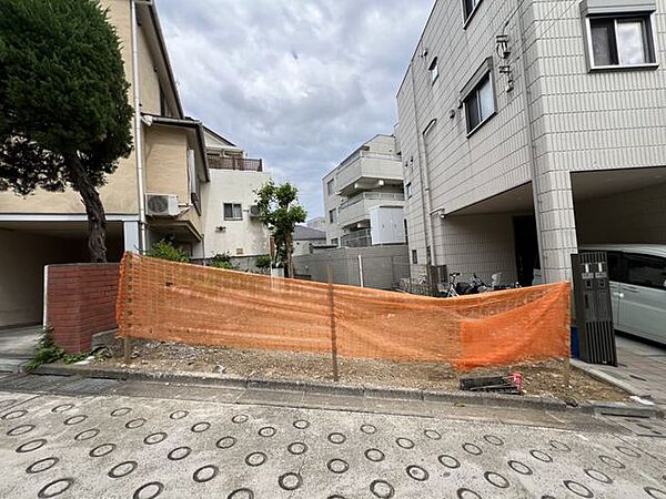 間口6mの綺麗な整形地です。