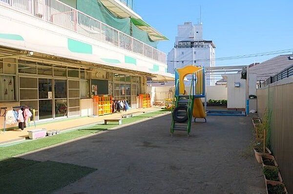 元代々木保育園 徒歩5分。 380m