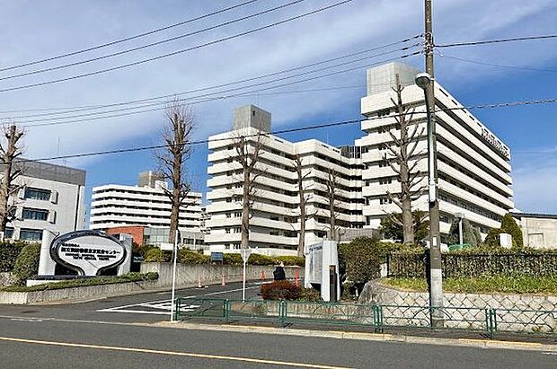 独立行政法人国立病院機構東京医療センター 徒歩7分。 560m