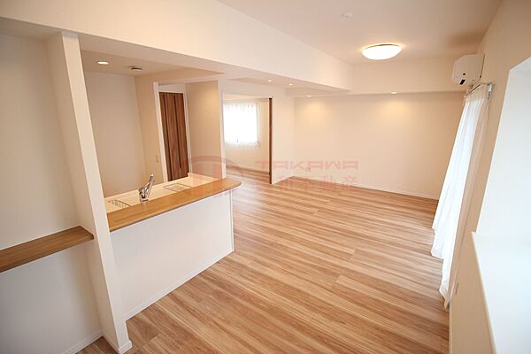日当たりがとても良く明るいお部屋です