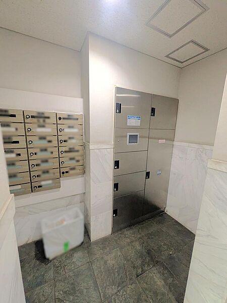 共用部　宅配BOX有り
