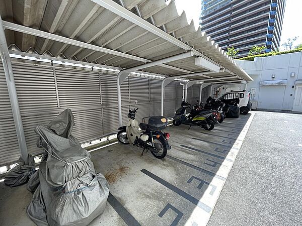 駐車場を拡大表示