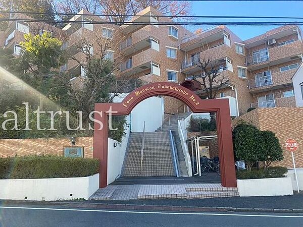 apartment 東京都日野市三沢３丁目
地図を見る