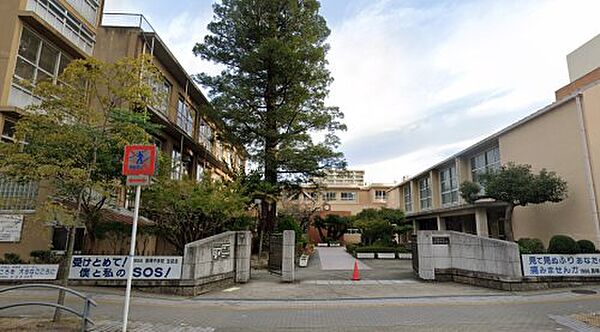 画像19:【中学校】茨木市立養精中学校まで118ｍ