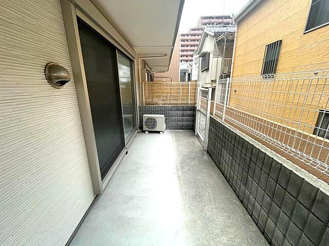 バルコニー