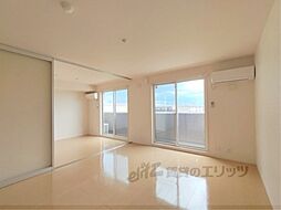 リノ　ムア 205 2階2LDKのリビング/ダイニング