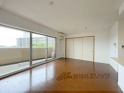 レイセニット奈良グラン・ヴェルジェ 2階4LDKのリビング/ダイニング