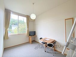 レオパレスいぶき 201 2階1Kのリビング/ダイニング