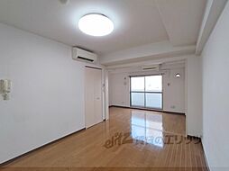 グランディス朱雀 806 8階1LDKのリビング/ダイニング