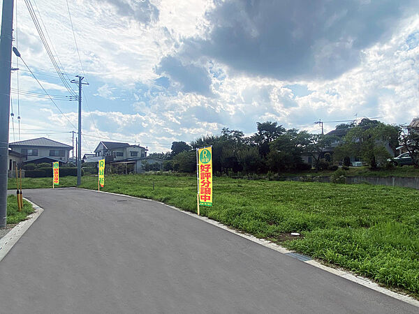 分譲地内3