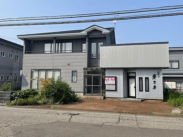 detached 秋田県大仙市大曲字下高畑
地図を見る