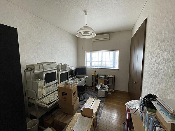 detached 秋田県仙北市西木町門屋字六本杉58-4
地図を見る