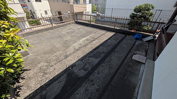 車庫の上