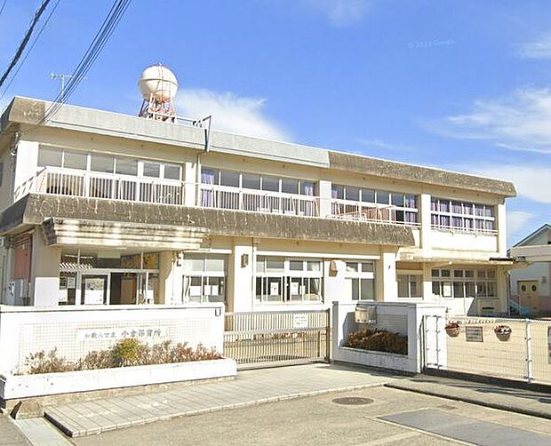 和歌山市立 小倉保育所 370m