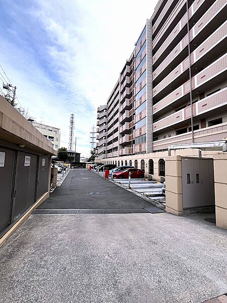 駐車場（一台無料）