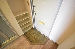 エランビタール 4階1Kの室内