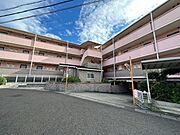 南草津駅より徒歩18分 4階 築25年11ヶ月の賃貸物件