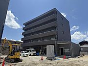 石山駅より徒歩8分 5階 築1年1ヶ月の賃貸物件