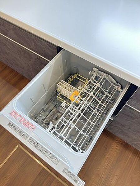 キッチンには食洗器がついています。