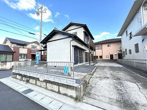 【リフォーム済】価格には消費税、リフォーム費用を含みます。内覧希望の方はお電話ください。