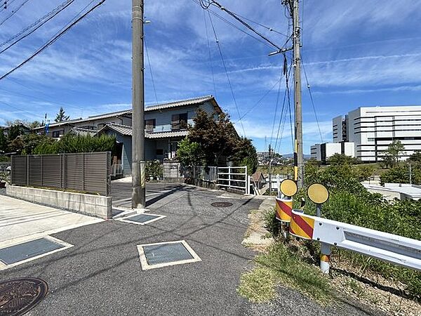【前面道路】