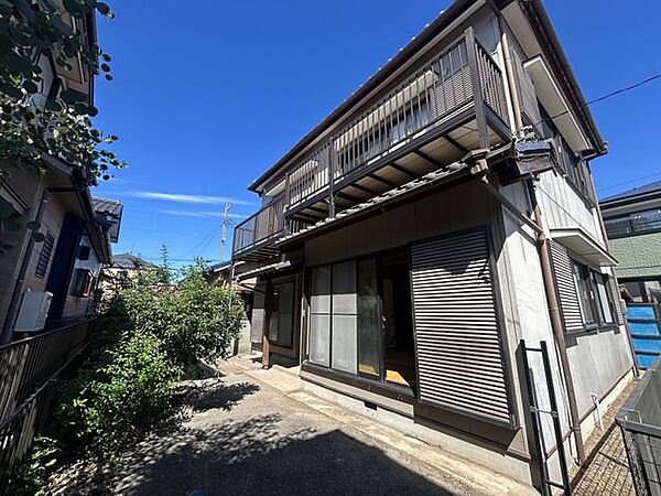 外観：323000552564
