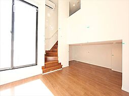 カーサ9名駅 2階1SKのリビング/ダイニング