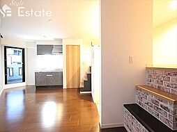 Terre-IV 2階ワンルームのリビング/ダイニング