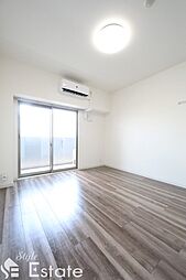 メイプル岩塚本通 1階1Kのリビング/ダイニング