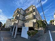 ヴィユー歌敷山 1階 築37年の賃貸物件