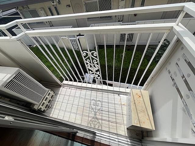 バルコニー