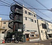 PUPAビルの賃貸物件