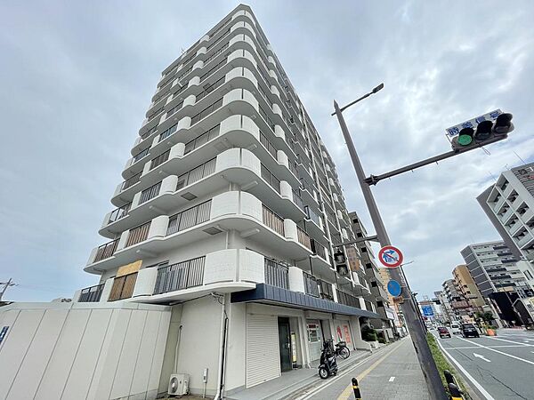 外観：327002988288