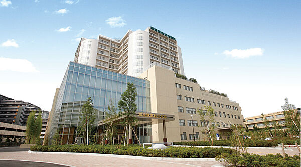 ～　鎌倉市城廻　土地　～大変綺麗で設備も整った湘南鎌倉総合病院が近く、医療体制が充実しています。万一の際にも頼れる施設が身近にある安心の住環境です。周辺写真（2026年8月）撮影