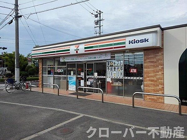 画像15:7−11ｋｉｏｓｋ多度津駅店まで800m