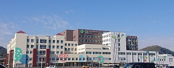 画像28:【総合病院】四国こどもとおとなの医療センターまで1461ｍ
