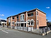 大場駅より徒歩10分 2階 築16年9ヶ月の賃貸物件