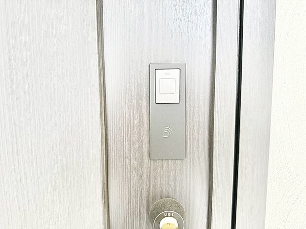 ■鍵を取り出さずに便利に操作できて快適