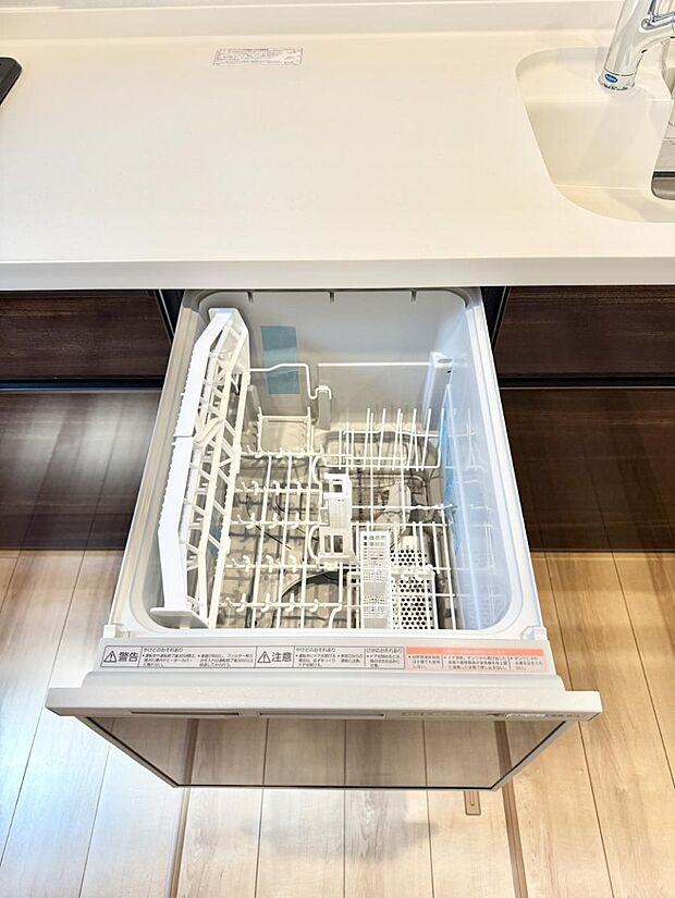 ■手間なく洗浄!食器をピカピカに仕上げてくれます