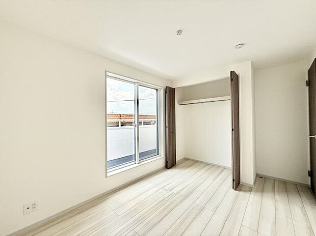 ■落ち着いた雰囲気のお部屋で心が安らぐ空間