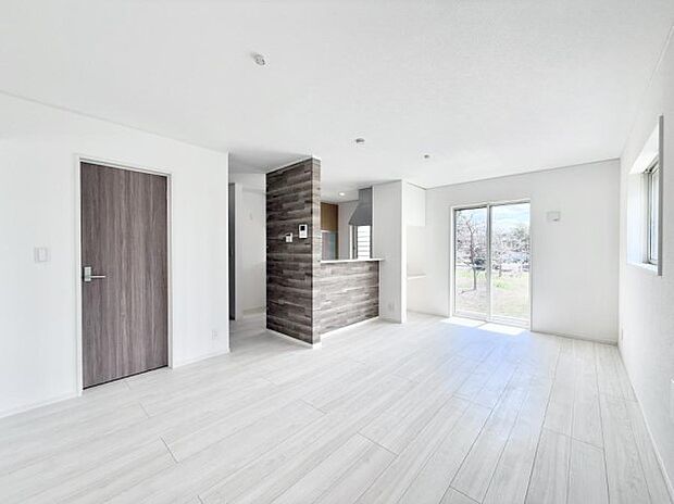 ■心落ち着く場所、ゆったり過ごせるリビング