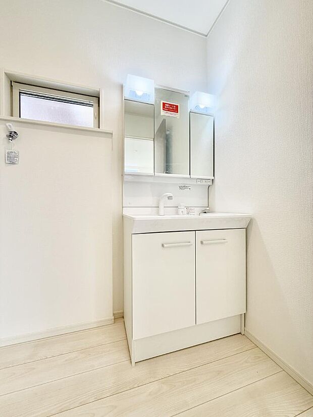 ■朝の準備がスムーズにできる広さです