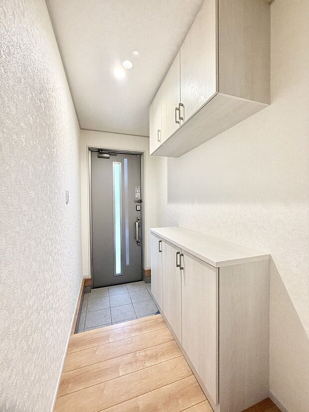 ■ シンプルで美しく、快適な暮らしの入り口