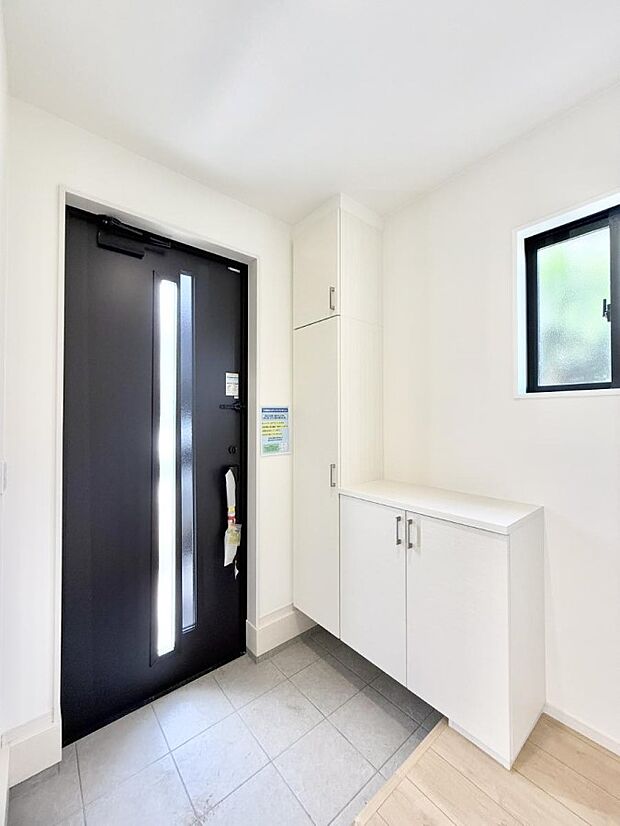 ■ シンプルで美しく、快適な暮らしの入り口