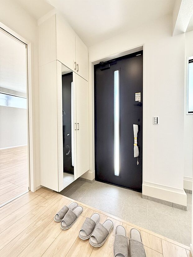 ■ ここから始まる一日、すっきり整った玄関